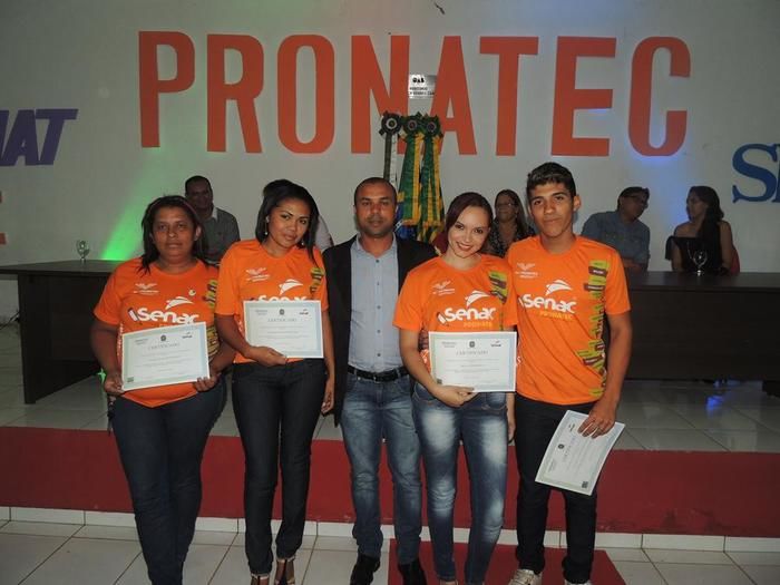 PRONATEC Água Branca certifica 110 alunos em diversos cursos - Imagem 14