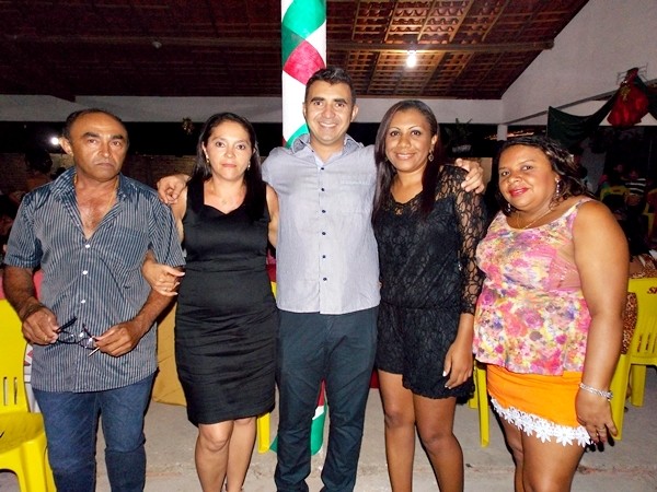 Prefeitura de Prata do Piauí realiza confraternização para os funcionários - Imagem 4