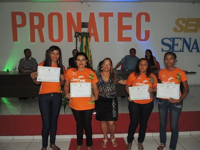 PRONATEC Água Branca certifica 110 alunos em diversos cursos - Imagem 15