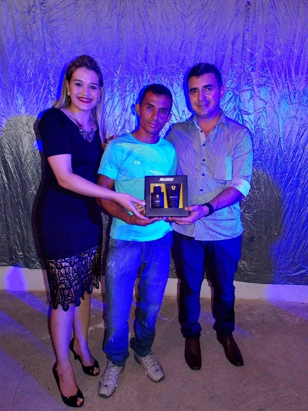 Prefeitura de Prata do Piauí realiza confraternização para os funcionários - Imagem 15