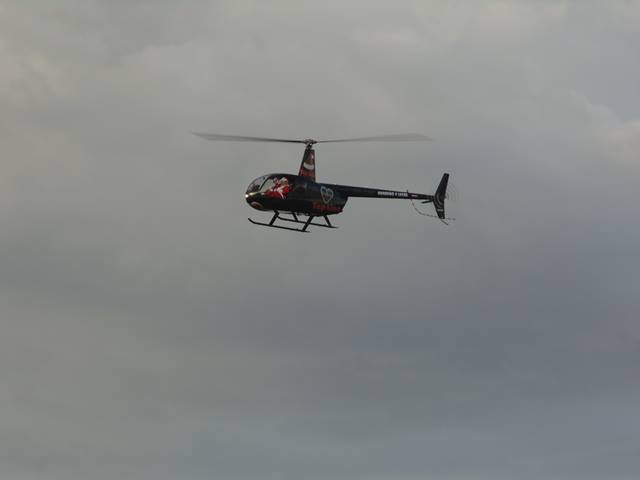 Prefeitura de União realiza o Natal da Cidade, Papai Noel chegou de helicóptero - Imagem 2