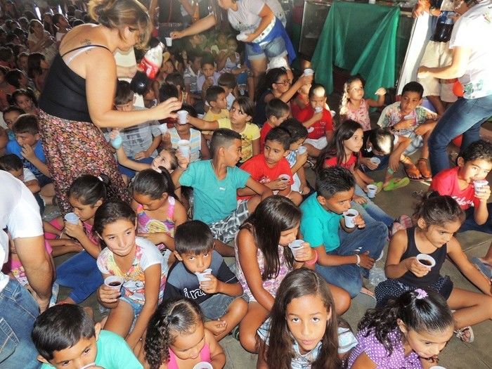 Instituto Semear e parceiros promovem Natal “Semeando Sorrisos”  - Imagem 39