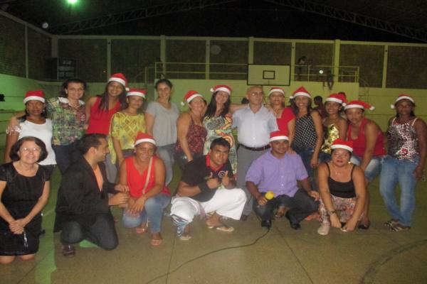 Secretaria de Assistência Social realiza evento para marcar o encerramento das atividades ano 2014 - Imagem 154