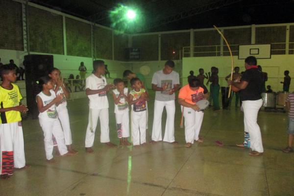 Secretaria de Assistência Social realiza evento para marcar o encerramento das atividades ano 2014 - Imagem 108