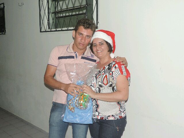 Primeira-dama Edneida Fortes realizaou confraternização com colaboradores - Imagem 13