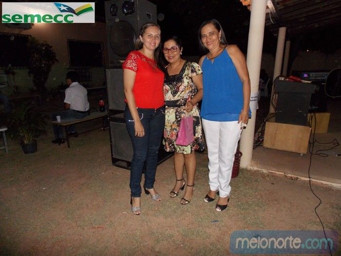   Confraternização de fim de ano aos profissionais da Educação Municipal - Imagem 81