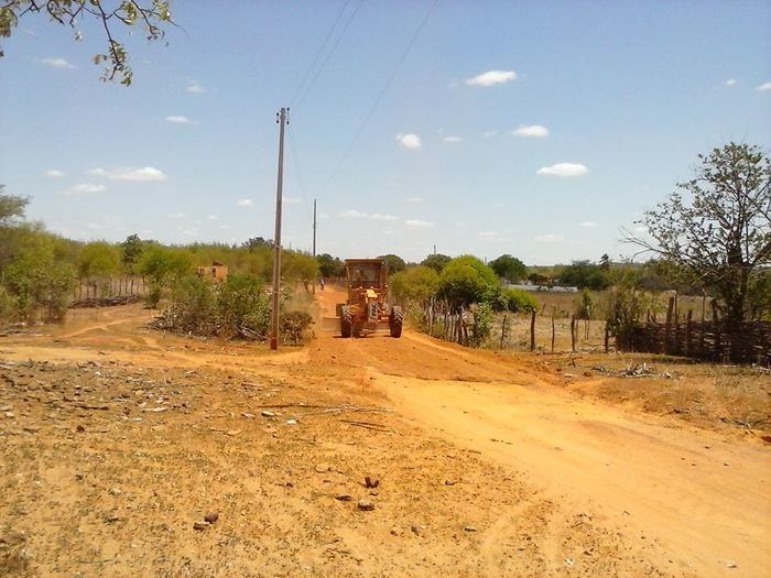 Mais estradas – recuperada a estrada Gameleira a Vila Barbosa - Imagem 1