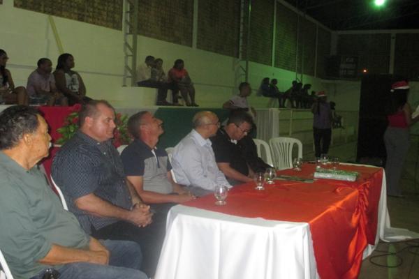 Secretaria de Assistência Social realiza evento para marcar o encerramento das atividades ano 2014 - Imagem 31