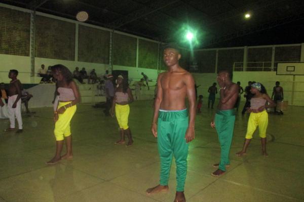 Secretaria de Assistência Social realiza evento para marcar o encerramento das atividades ano 2014 - Imagem 123