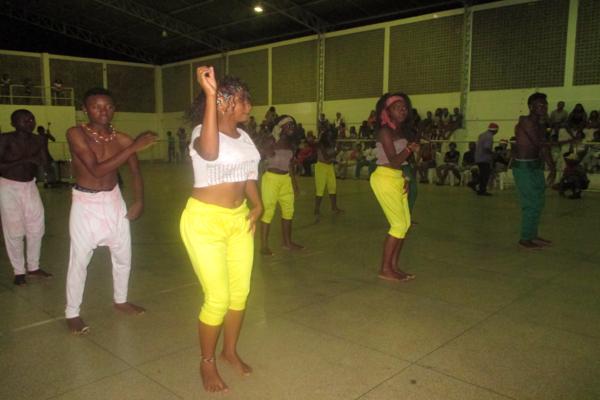 Secretaria de Assistência Social realiza evento para marcar o encerramento das atividades ano 2014 - Imagem 126