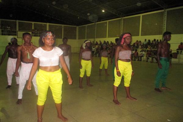Secretaria de Assistência Social realiza evento para marcar o encerramento das atividades ano 2014 - Imagem 148
