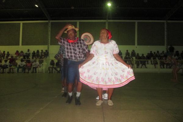 Secretaria de Assistência Social realiza evento para marcar o encerramento das atividades ano 2014 - Imagem 51