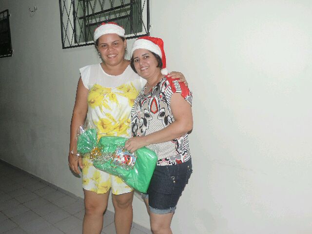 Primeira-dama Edneida Fortes realizaou confraternização com colaboradores - Imagem 21