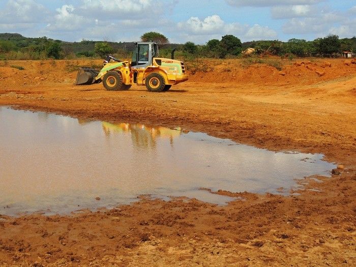 Prefeitura amplia e aprofunda bacia da barragem da comunidade São João - Imagem 1