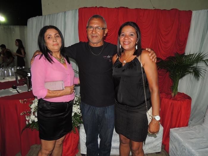 Prefeitura de Água Branca realiza festa de confraternização de fim de ano - Imagem 12