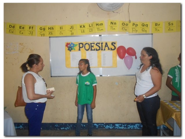Escola Municipal Hugo Napoleão realiza II Feira de Conhecimento - Imagem 23