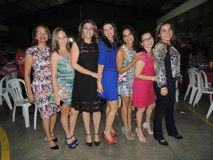 Prefeitura de Água Branca realiza festa de confraternização de fim de ano - Imagem 67