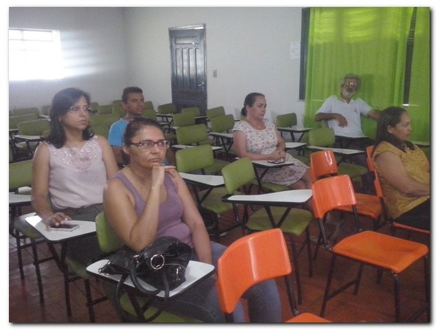 Secretária de Educação realiza Confraternização de Final de Ano - Imagem 5