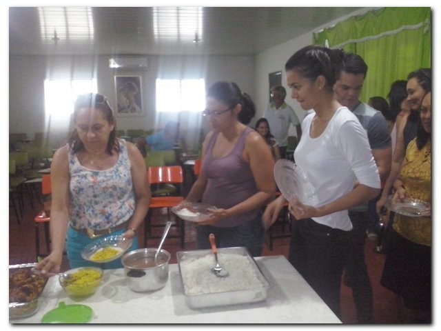 Secretária de Educação realiza Confraternização de Final de Ano - Imagem 14