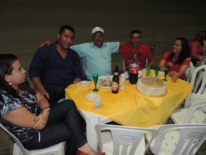 Prefeitura de Água Branca realiza festa de confraternização de fim de ano - Imagem 49