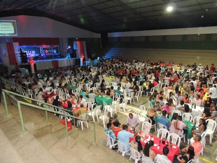 Prefeitura de Água Branca realiza festa de confraternização de fim de ano - Imagem 4