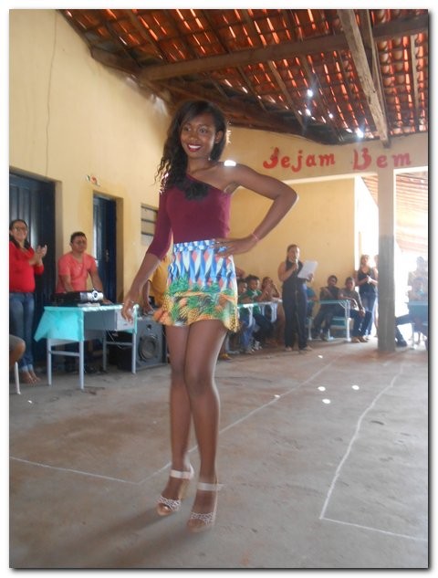 Escola Municipal Hugo Napoleão realiza II Feira de Conhecimento - Imagem 54