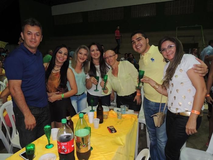 Prefeitura de Água Branca realiza festa de confraternização de fim de ano - Imagem 59