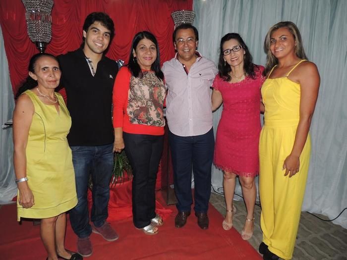 Prefeitura de Água Branca realiza festa de confraternização de fim de ano - Imagem 37