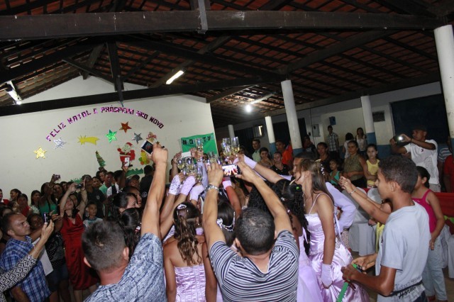 Secretária de Educação da inicio as festinha de colação de Graus no Município - Imagem 24