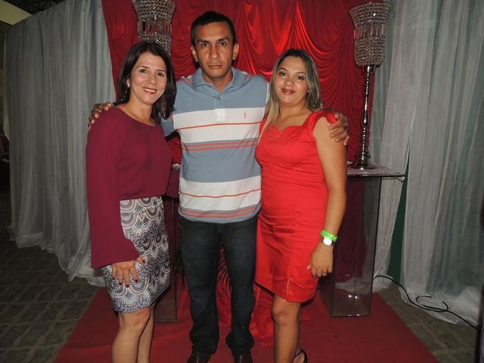 Prefeitura de Água Branca realiza festa de confraternização de fim de ano - Imagem 23