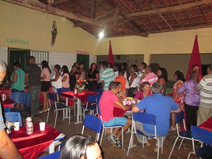 Escola Joanita Piauilino promove jantar de confraternização para funcionários e acompanhantes  - Imagem 2