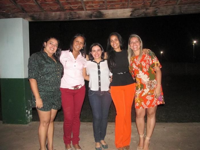 Secretaria Municipal de Assistência Social realiza confraternização com os idosos - Imagem 8