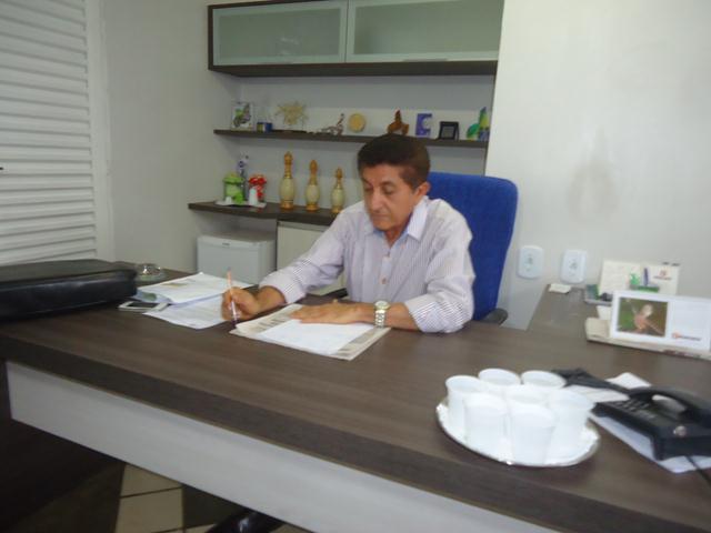 Prefeito realizou reunião com Permissionários dos Boxes da Rodoviária - Imagem 5