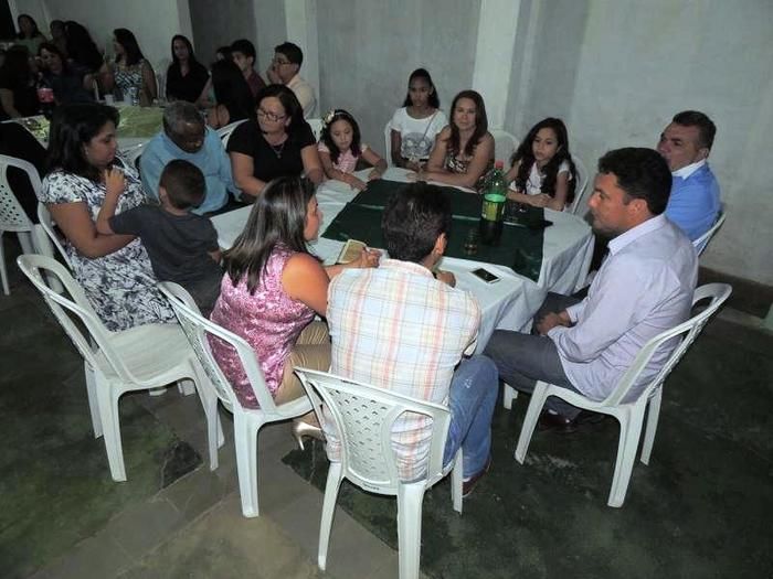 SEMED comemora resultados obtidos com confraternização - Imagem 13