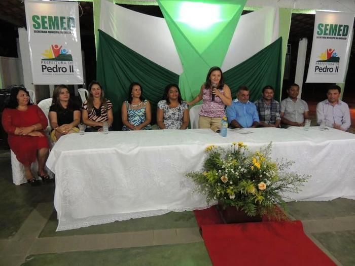 SEMED comemora resultados obtidos com confraternização - Imagem 50