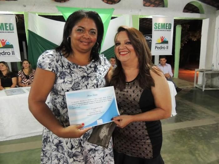 SEMED comemora resultados obtidos com confraternização - Imagem 27