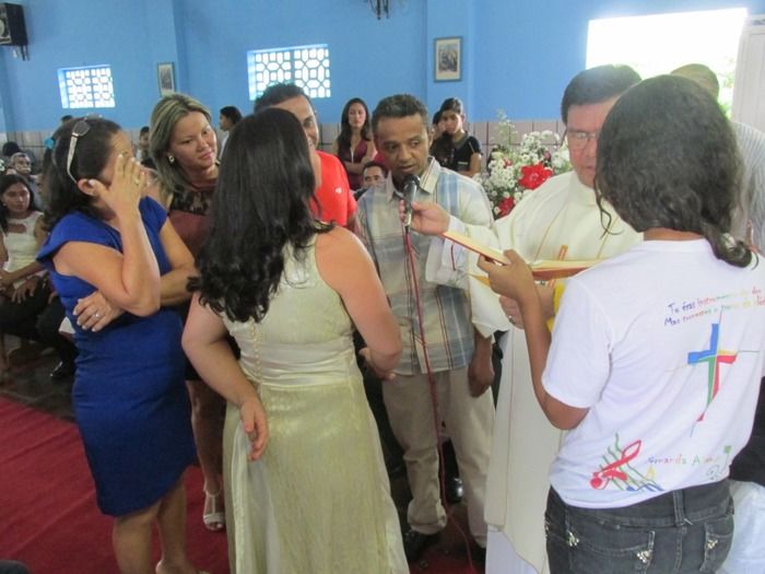 13 casais disseram Sim na parôquia diaconia Territorial Nossa Senhora de Fátima em Agricolândia   - Imagem 7