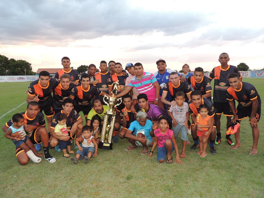 Bulungão é o campeão do Campeonato de Bairros de Água Branca 2014