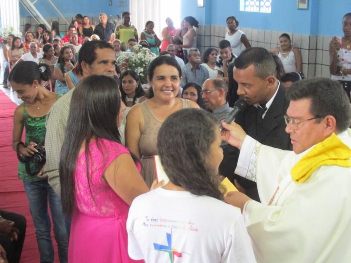 13 casais disseram Sim na parôquia diaconia Territorial Nossa Senhora de Fátima em Agricolândia   - Imagem 55