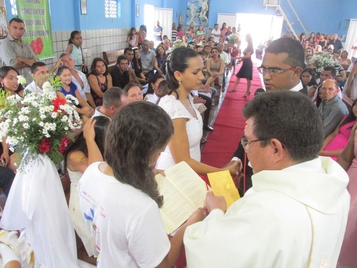 13 casais disseram Sim na parôquia diaconia Territorial Nossa Senhora de Fátima em Agricolândia   - Imagem 44
