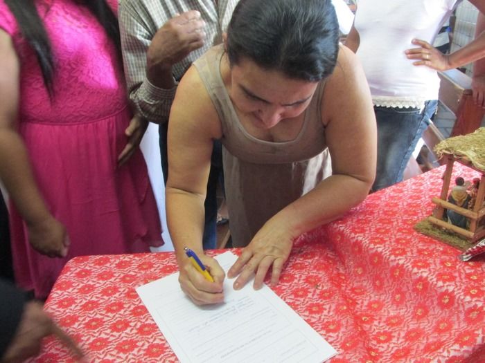 13 casais disseram Sim na parôquia diaconia Territorial Nossa Senhora de Fátima em Agricolândia   - Imagem 70