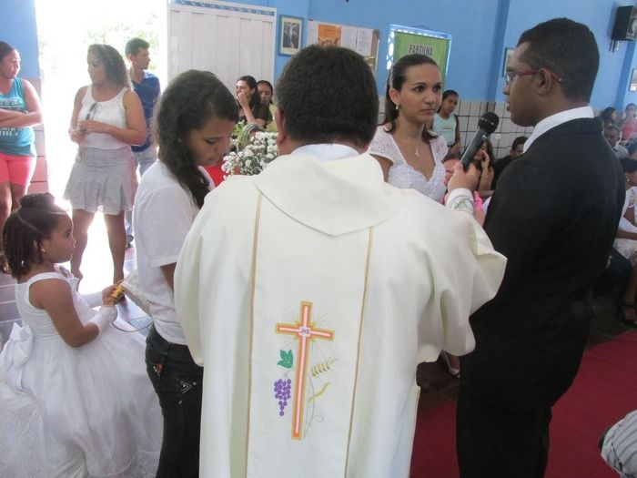 13 casais disseram Sim na parôquia diaconia Territorial Nossa Senhora de Fátima em Agricolândia   - Imagem 45