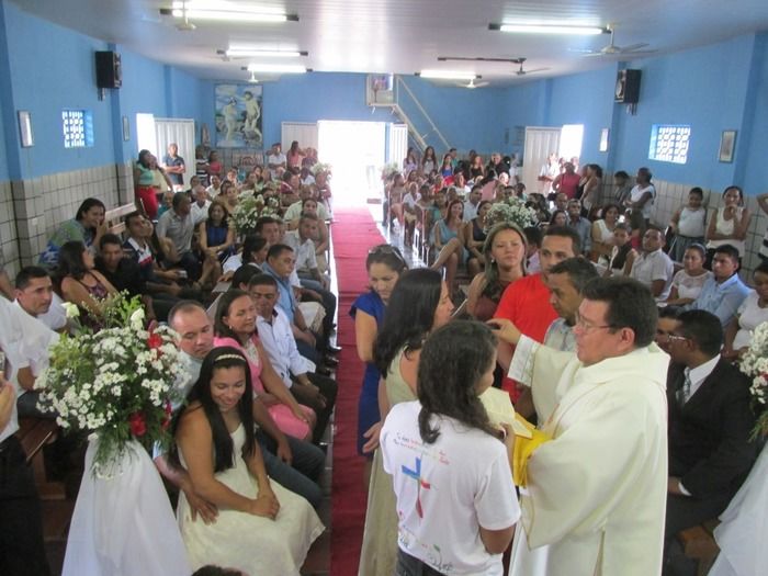 13 casais disseram Sim na parôquia diaconia Territorial Nossa Senhora de Fátima em Agricolândia   - Imagem 59