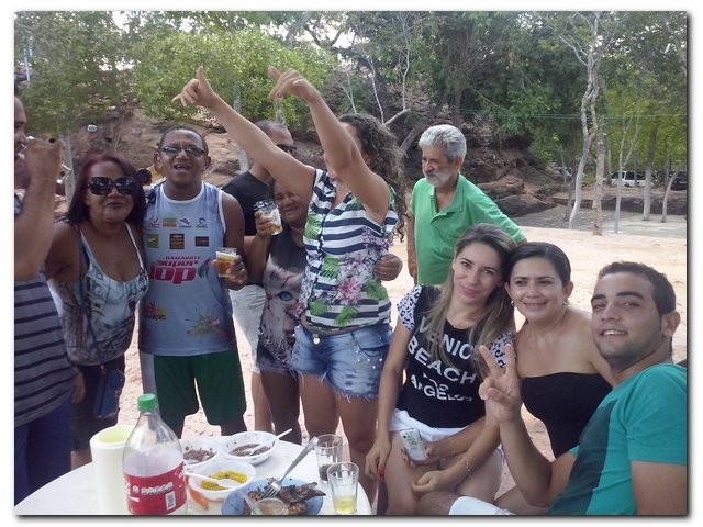 Secretaria Municipal de Educação realiza confraternização de final de ano com a equipe de trabalho - Imagem 31