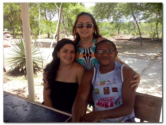 Secretaria Municipal de Educação realiza confraternização de final de ano com a equipe de trabalho - Imagem 10