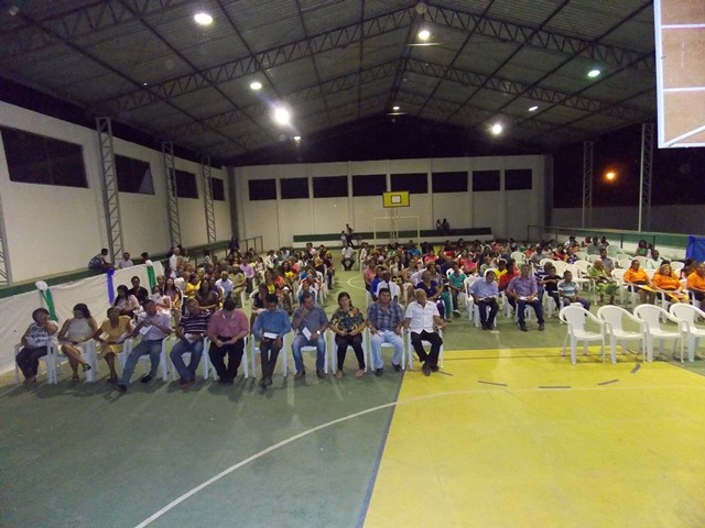 Adoração e fé em comemoração aos 58 anos da cidade de São Francisco do Piauí - Imagem 2