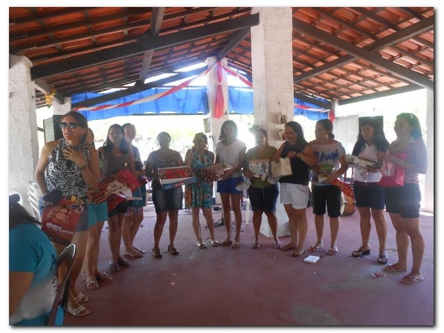 Secretaria Municipal de Educação realiza confraternização de final de ano com a equipe de trabalho - Imagem 68