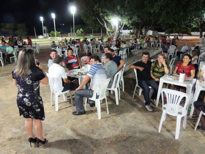 Funcionários da prefeitura participam de festa de confraternização - Imagem 121