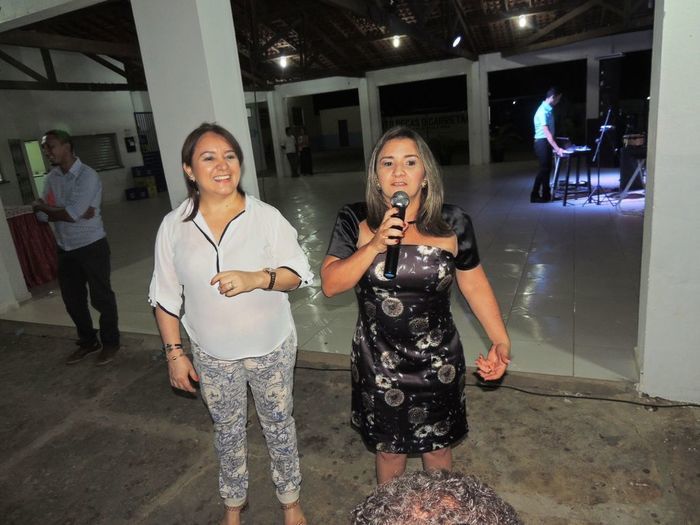 Funcionários da prefeitura participam de festa de confraternização - Imagem 127