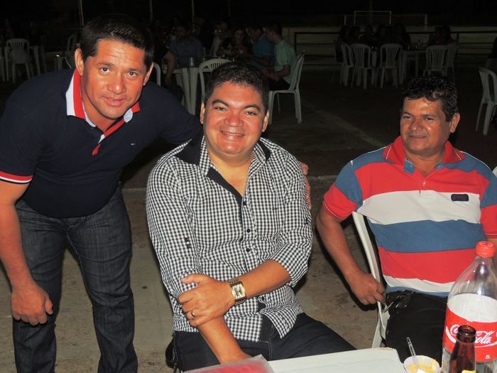 Funcionários da prefeitura participam de festa de confraternização - Imagem 118